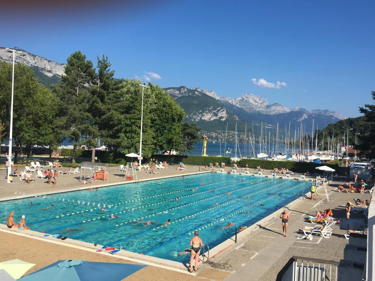 Carpe Diem Annecy Buitenkant foto